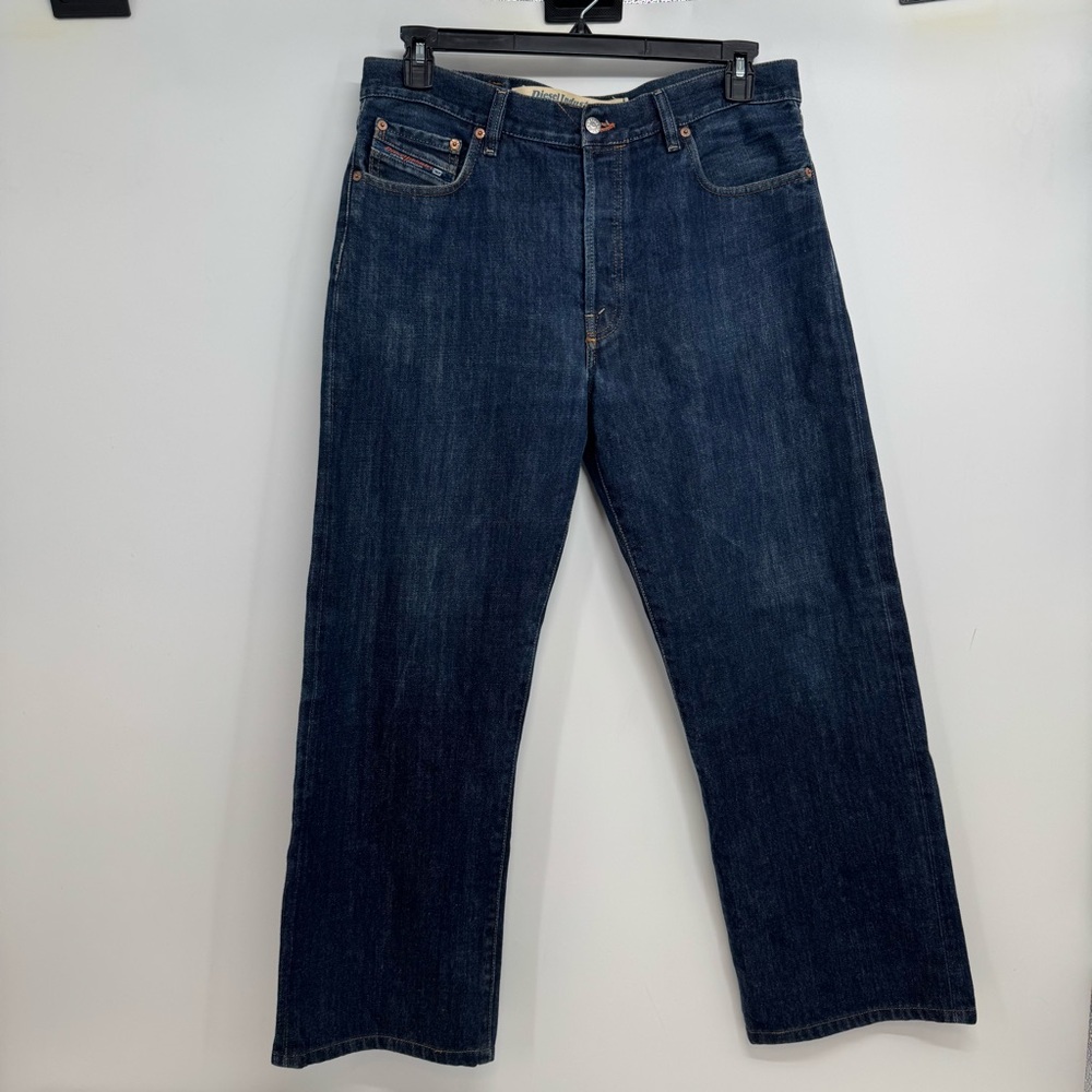 Diesel Denim Industry Division Medium Wash Superior Quality Jeans Size 34 Mens